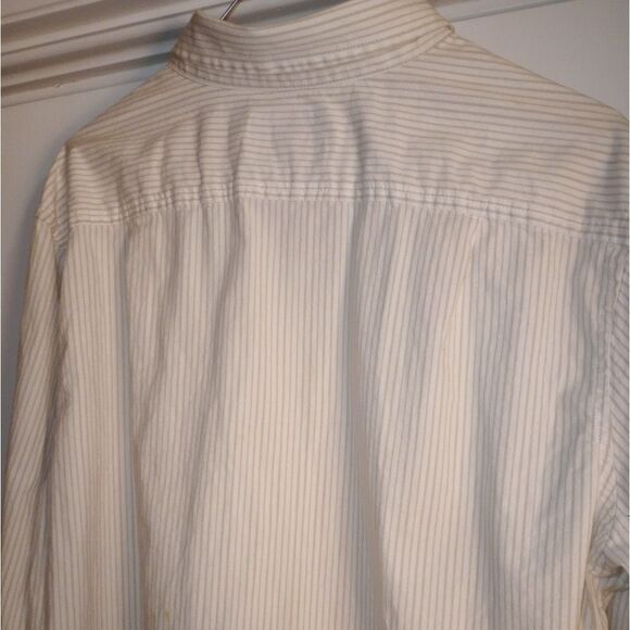 🆕👔Long Sleeve Every Day Wear Button-Down Shirt, Striped Tan/White - Picture 5 of 9